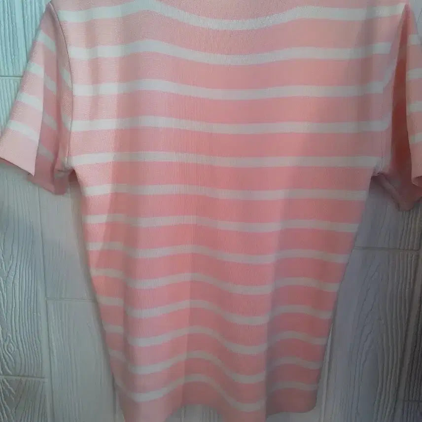 [BUNJANG] Penguin Pink Striped Short Sleeve T-Shirt / 여55펭귄 스트라이프 반팔 티셔츠 핑크