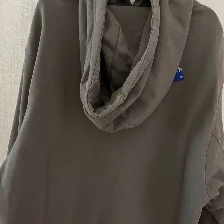 [SOLD OUT] 아더에러 시그니피컨트 후드 챠콜L