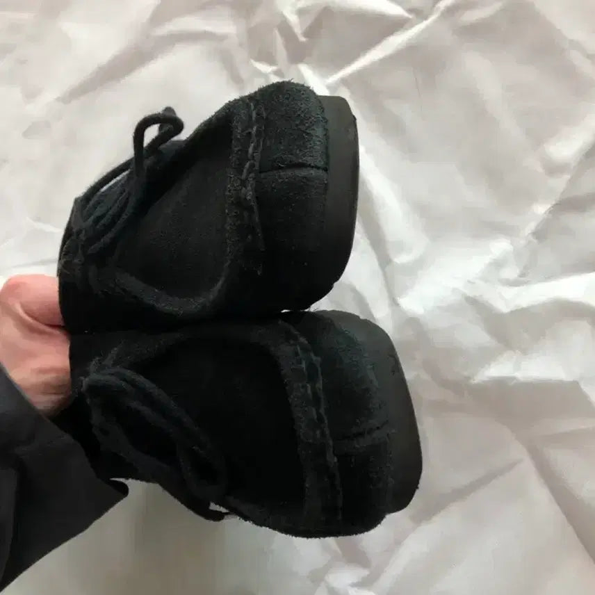[SOLD OUT] 2) 폴리테루 왈라비 플레인 블랙 (260-270)