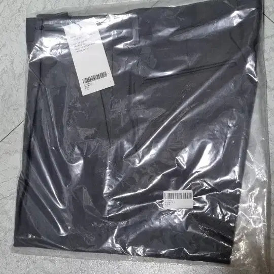 [SOLD OUT] 유니폼브릿지 그레이 쇼트 슬랙스 L