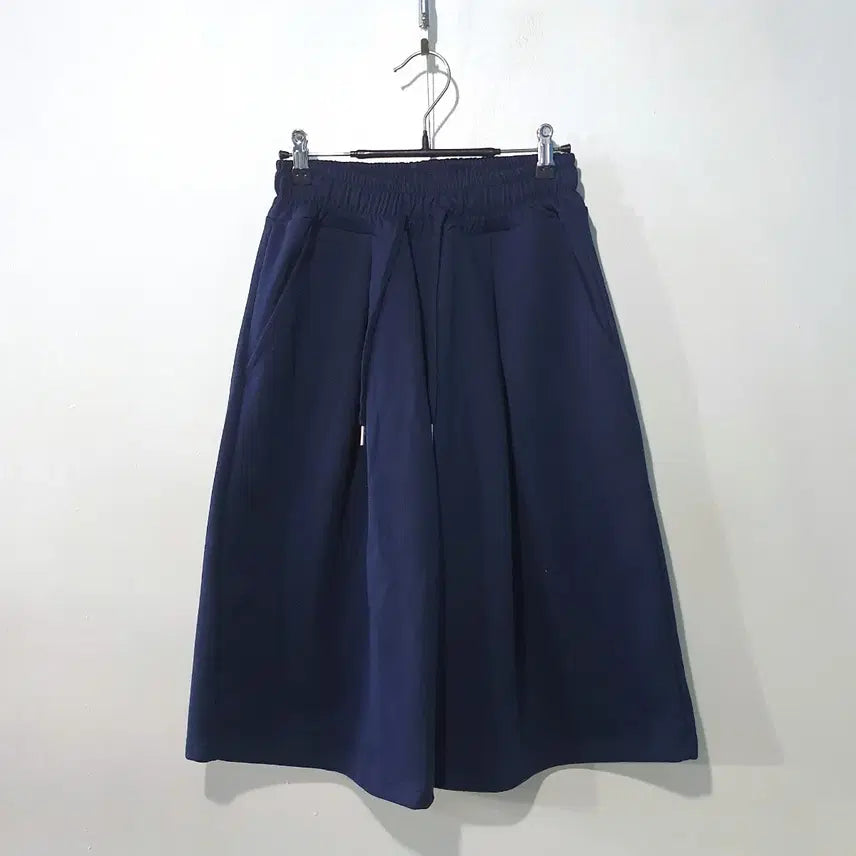 [BUNJANG] SS New Sweat One-Tuck Bermuda Shorts / SS신상) 스웻 원턱 버뮤다 팬츠 3color