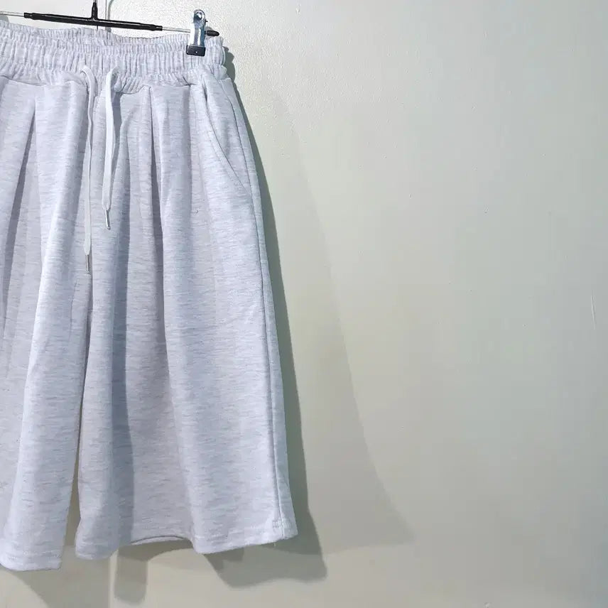 [BUNJANG] SS New Sweat One-Tuck Bermuda Shorts / SS신상) 스웻 원턱 버뮤다 팬츠 3color