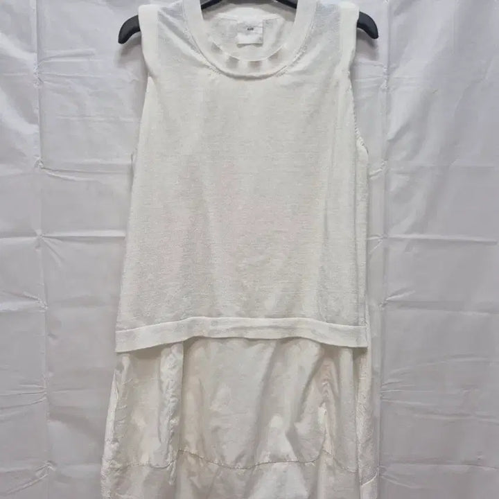 [BUNJANG] Kuho Sleeveless Knit Top / 구호 나시 니트