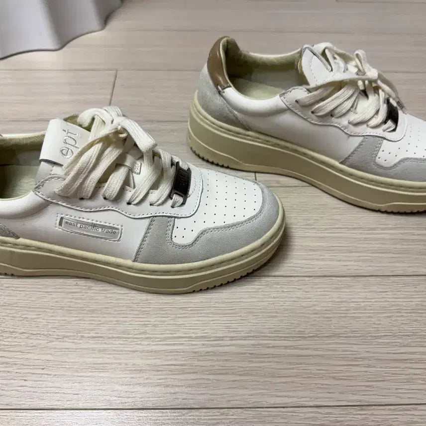 [BUNJANG] eptr Sneakers White Vintage Style 240mm / eptr 스니커즈 화이트 빈티지 스타일 240mm