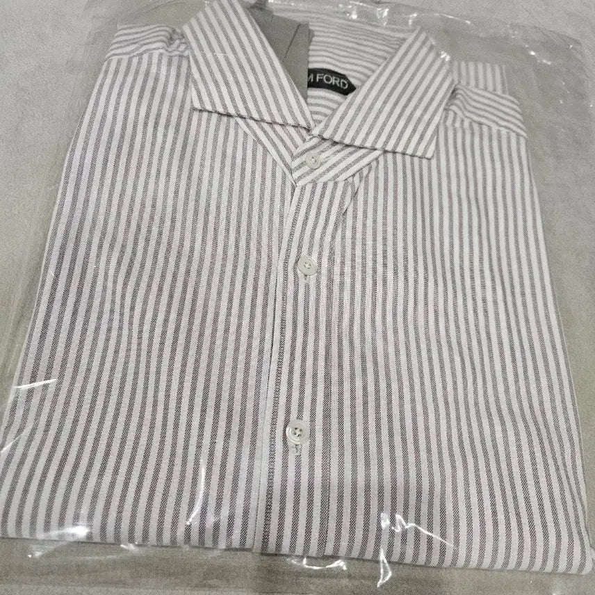[SOLD OUT] 톰포드 스트라이프 셔츠 44