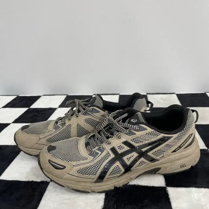 [BUNJANG] Asics Gel Venture 6 Feather Gray Sneakers / 아식스 젤 벤쳐 6 페더 그레이 265mm