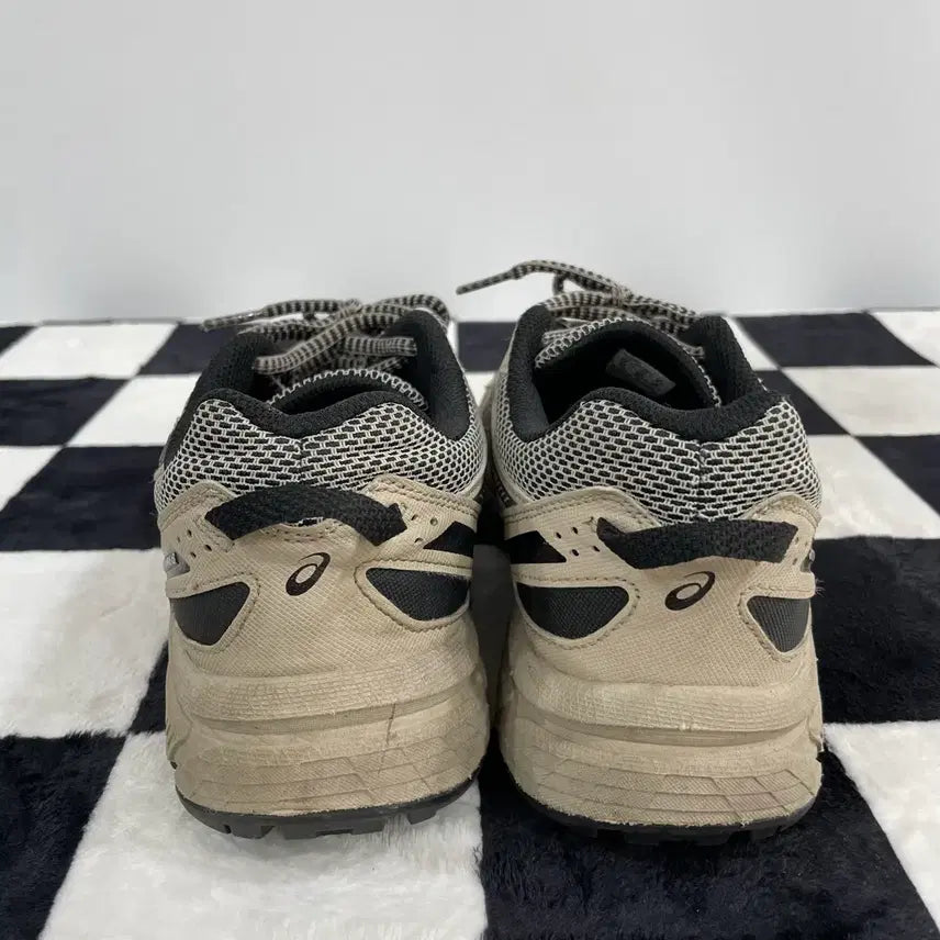 [BUNJANG] Asics Gel Venture 6 Feather Gray Sneakers / 아식스 젤 벤쳐 6 페더 그레이 265mm