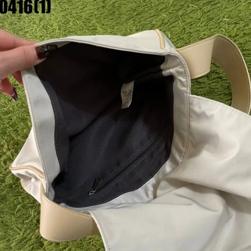 [BUNJANG] Matinkim Shoulder Bag / 마뗑킴 마틴킴 가방