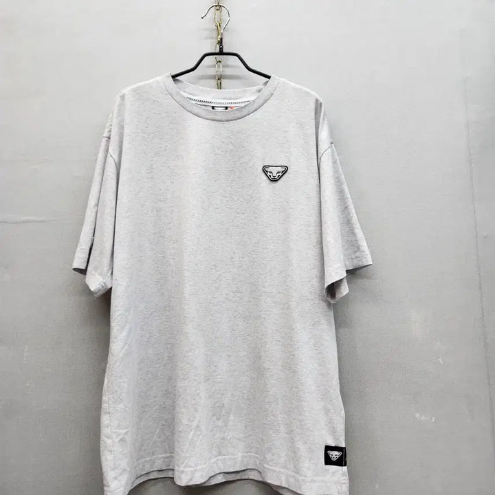 [BUNJANG] Dynafit Logo Patch Vintage Print T-shirt L (fits XL) / 다이나핏 로고와펜 백 빈티지 프린팅 반팔티 L(XL)