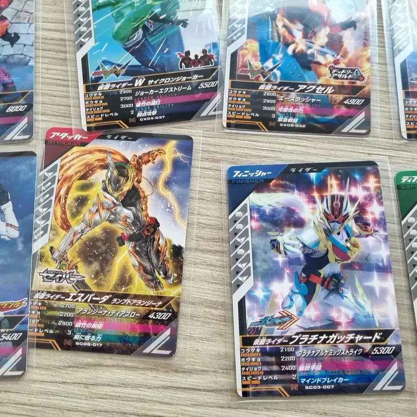 [BUNJANG] Kamen Rider Ganbarizing Card Bundle Set / 가면라이더 간바라이징 카드 일괄 12장