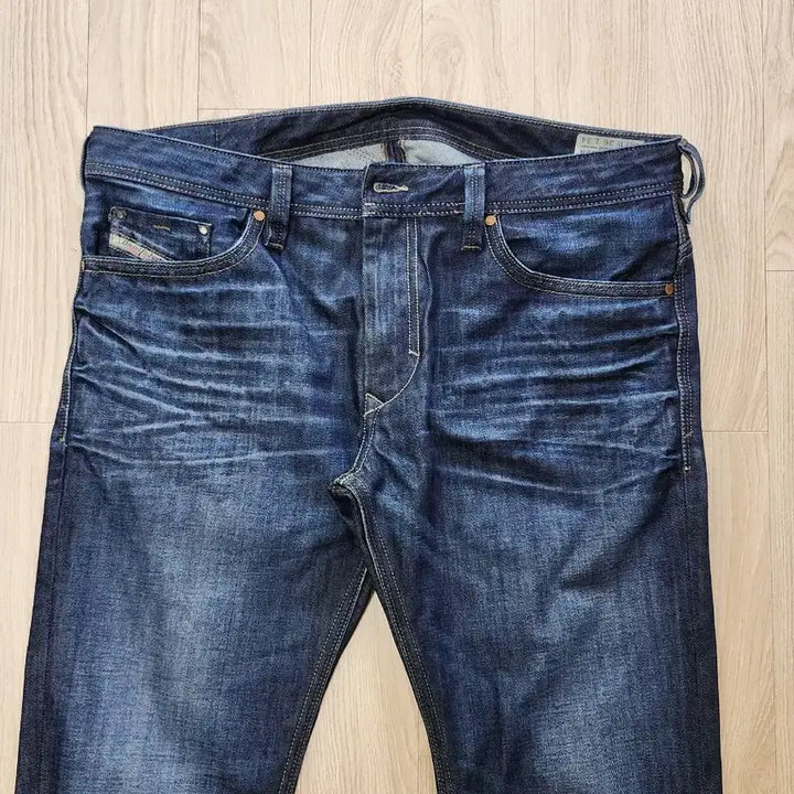 [BUNJANG] Diesel Thanaz Jeans / 디젤 thanaz 청바지(36