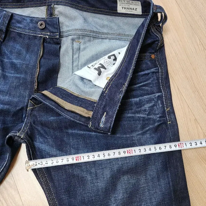 [BUNJANG] Diesel Thanaz Jeans / 디젤 thanaz 청바지(36