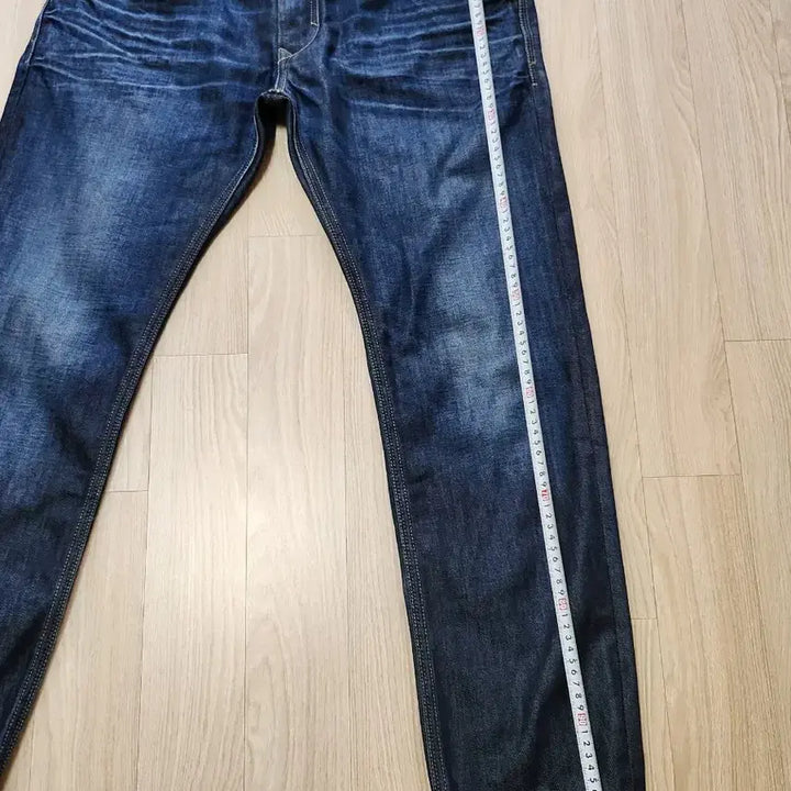 [BUNJANG] Diesel Thanaz Jeans / 디젤 thanaz 청바지(36