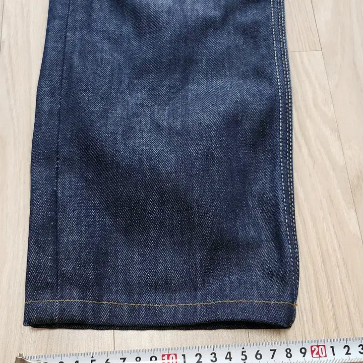 [BUNJANG] Diesel Thanaz Jeans / 디젤 thanaz 청바지(36