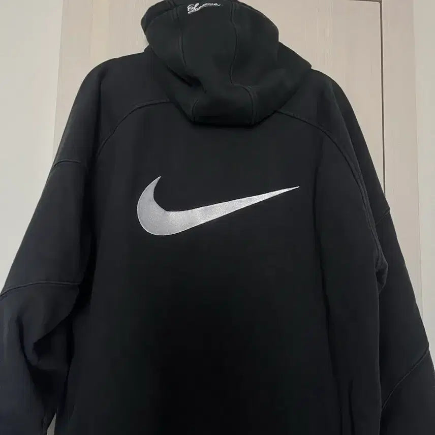 [SOLD OUT] 슈프림 x 나이키 집업 후드 스웨트셔츠 블랙 - 25SS