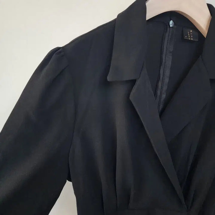 [BUNJANG] BENITO Tailored Black Wrap Long Dress / BENITO 테일러드 블랙 랩 스타일 롱 원피스