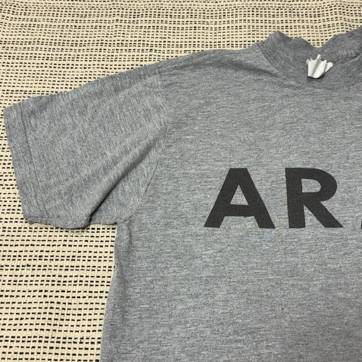 [BUNJANG] US Army Vintage T-shirt / US ARMY 빈티지 미군 정품 아미 반팔티 | 상태 좋음