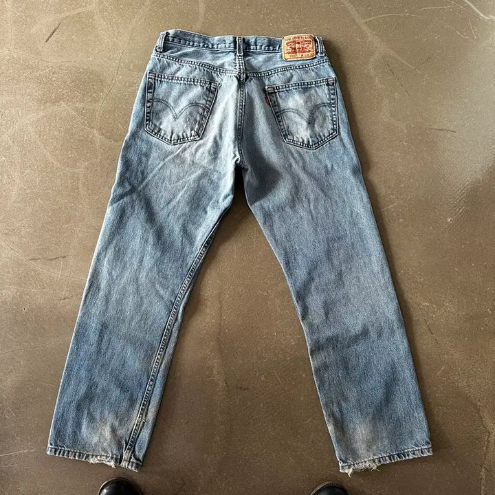 [SOLD OUT] Levis 505 Regularfit denim pants 32