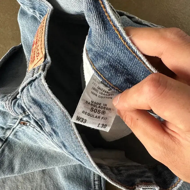 [SOLD OUT] Levis 505 Regularfit denim pants 32