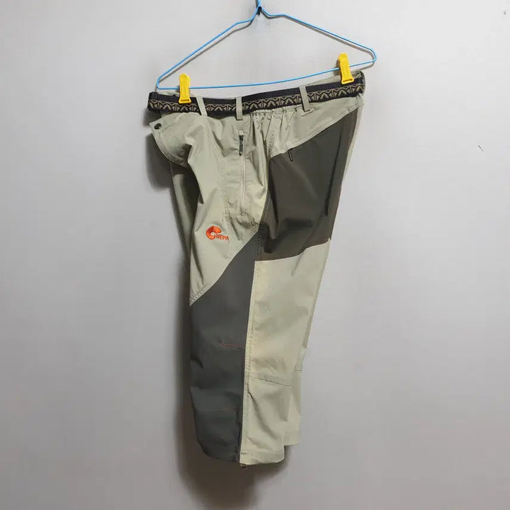 [BUNJANG] K2 Functional Shorts 34 / K2 기능성반바지/34