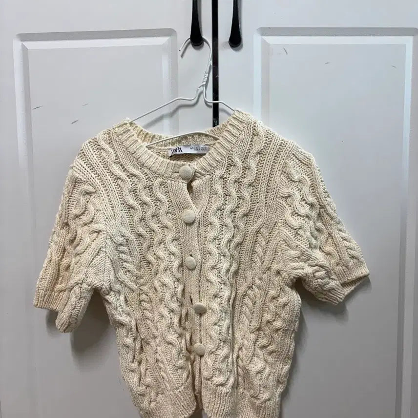 [BUNJANG] ZARA Ivory Short Sleeve Knit / 자라 아이보리 반팔니트