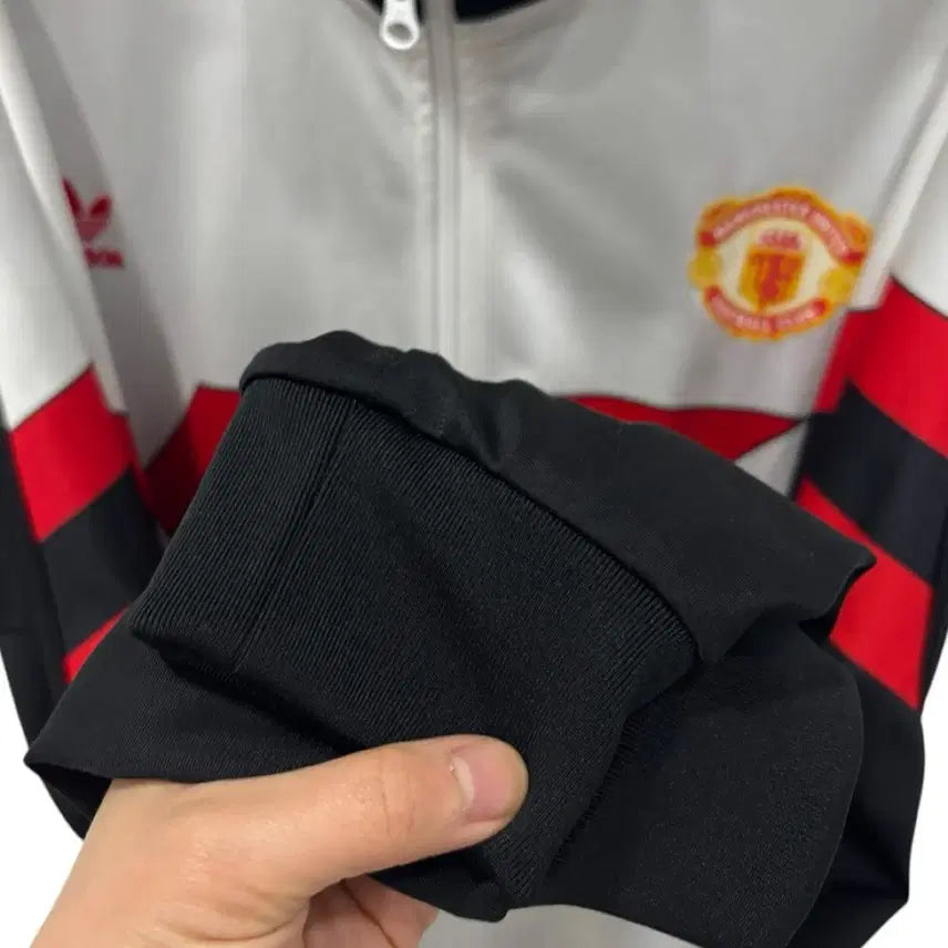 [BUNJANG] Adidas Manchester United Track Top (XL) / 희귀)아디다스 맨유 트랙탑 xl