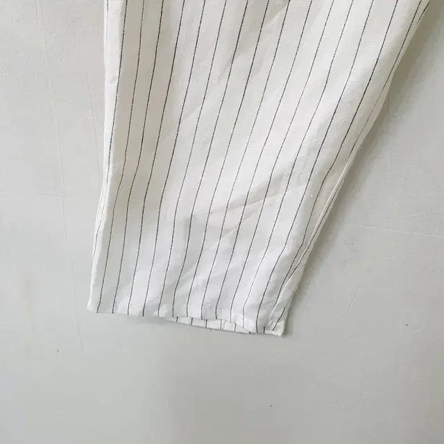 [SOLD OUT] 린넨 스트라이프 밴딩 팬츠 화이트