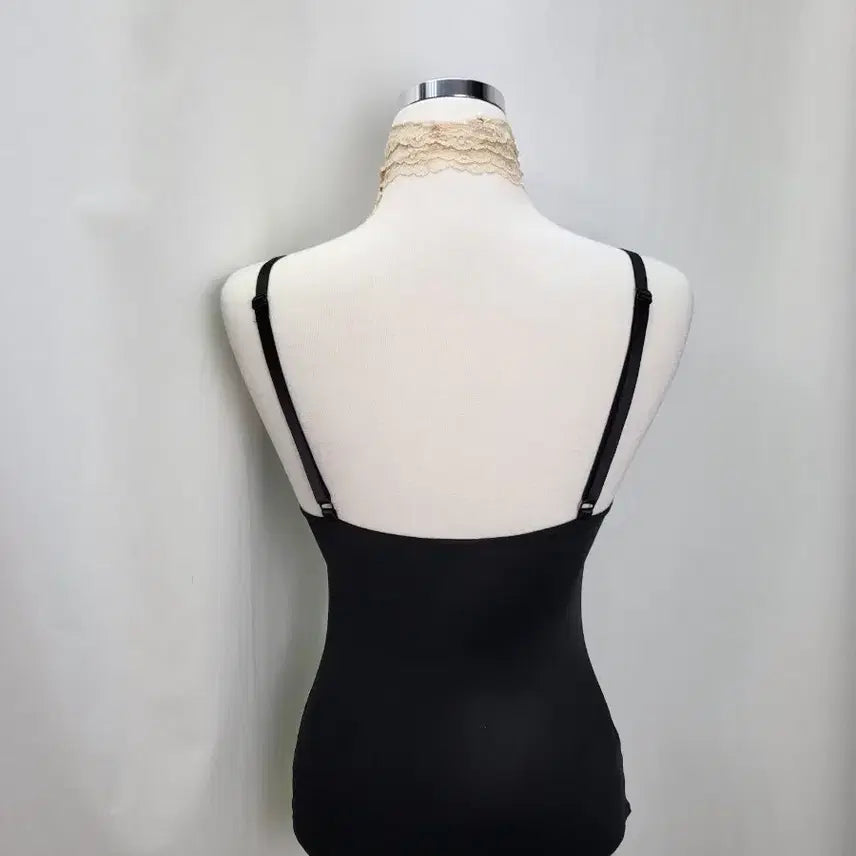 [BUNJANG] Vintage Teal Floral Embroidered Black Camisole / 빈티지 무드 청록 플라워 자수 블랙 캐미솔