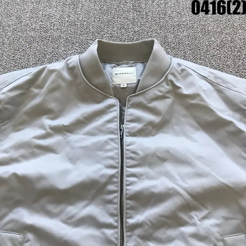 [BUNJANG] Giordano MA-1 Bomber Jacket Light Beige (M) / 지오다노 MA-1 봄버 자켓 라이트베이지 m