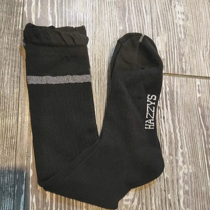 [SOLD OUT] 헤지스 여성 블랙 골지 니삭스