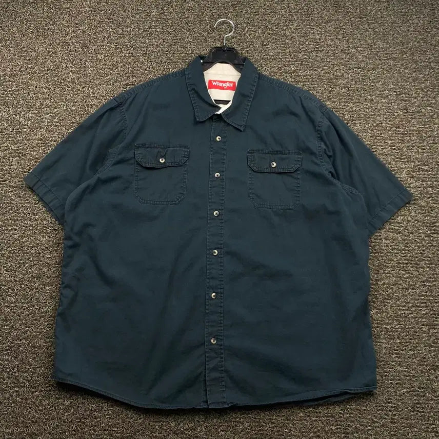 [BUNJANG] Wrangler Black Work Short Sleeve Shirt / 랭글러 블랙 워크 반팔 셔츠