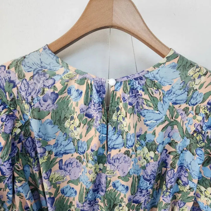 [SOLD OUT] 플라워 패턴 볼륨 롱 원피스