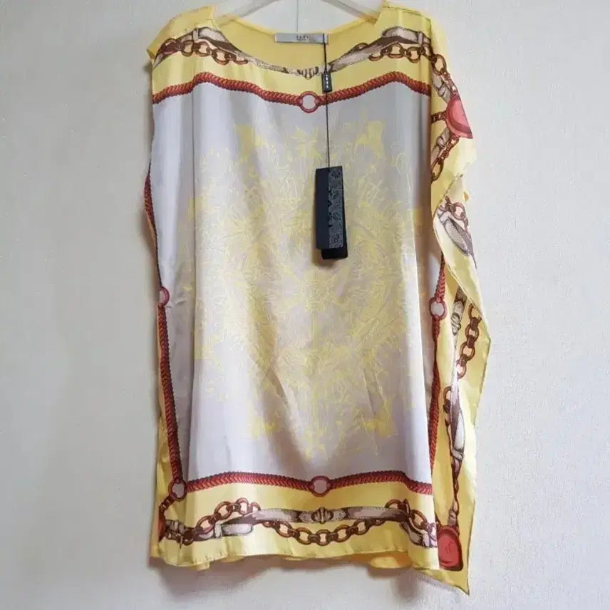 [BUNJANG] Tash New York Blouse / 타시뉴욕 블라우스