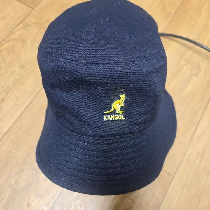 [BUNJANG] Kangol Washed Bucket Hat Navy M / 캉골 워시드 버킷햇 네이비 M