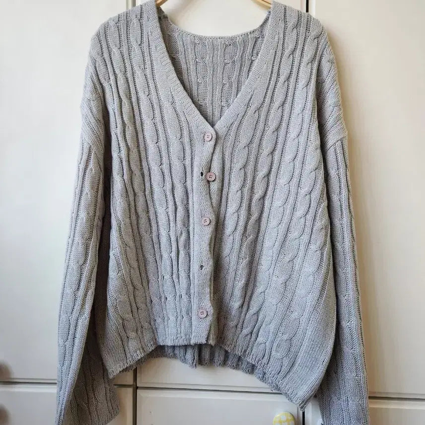 [BUNJANG] Gray Cable Knit Cardigan / 회색 꽈배기 니트 가디건