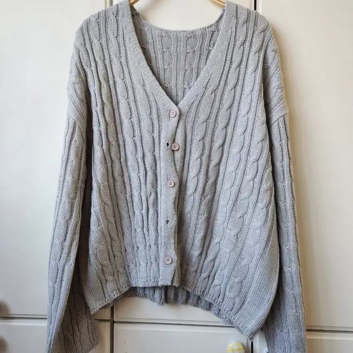 [BUNJANG] Gray Cable Knit Cardigan / 회색 꽈배기 니트 가디건