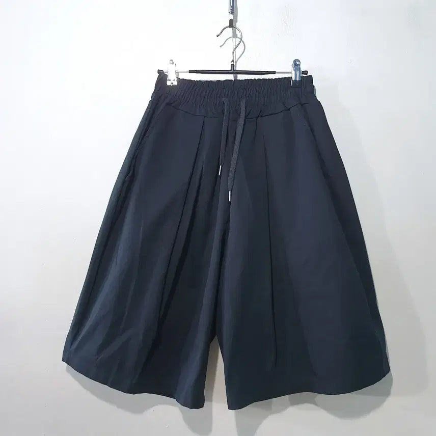 [BUNJANG] SS Twill Two-Tuck Bermuda Shorts / SS신상) 트윌 투턱 버뮤다 팬츠 5color