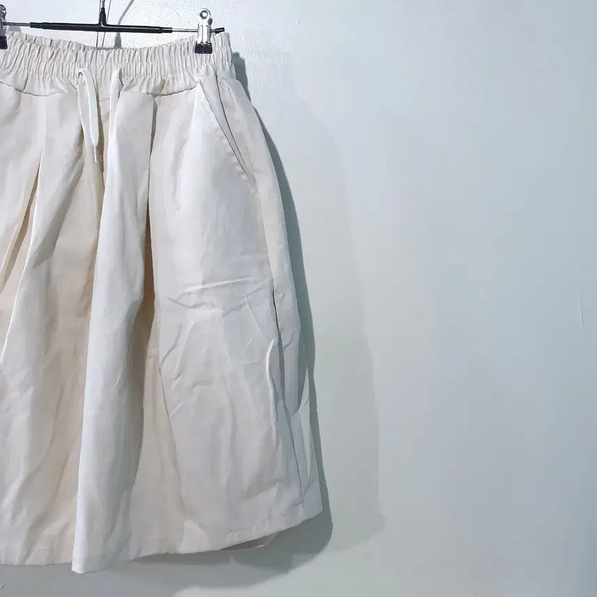 [BUNJANG] SS Twill Two-Tuck Bermuda Shorts / SS신상) 트윌 투턱 버뮤다 팬츠 5color