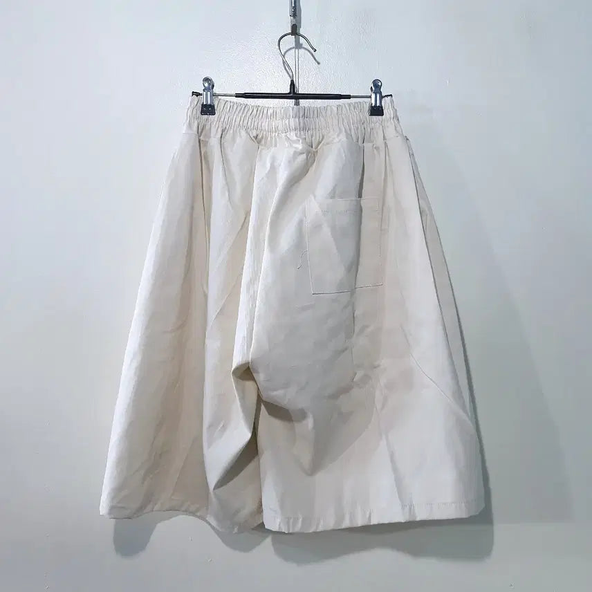 [BUNJANG] SS Twill Two-Tuck Bermuda Shorts / SS신상) 트윌 투턱 버뮤다 팬츠 5color