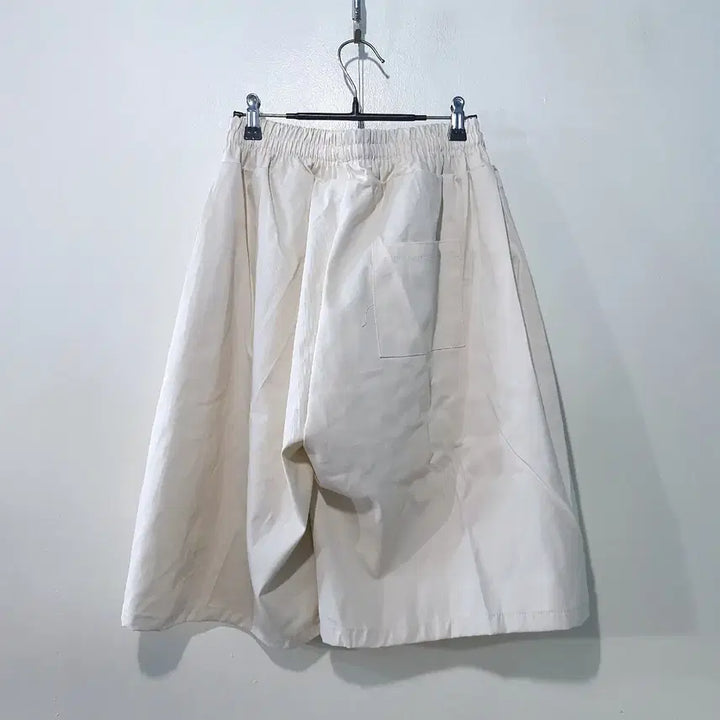 [BUNJANG] SS Twill Two-Tuck Bermuda Shorts / SS신상) 트윌 투턱 버뮤다 팬츠 5color