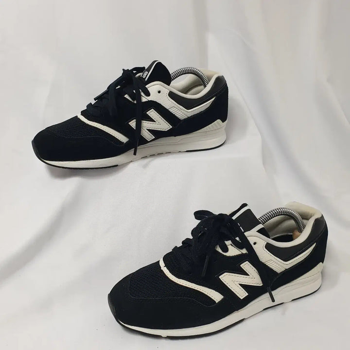 [BUNJANG] Dooha Vintage New Balance 697 Sneakers / 두하빈티지 240 뉴발란스 697 스니커즈