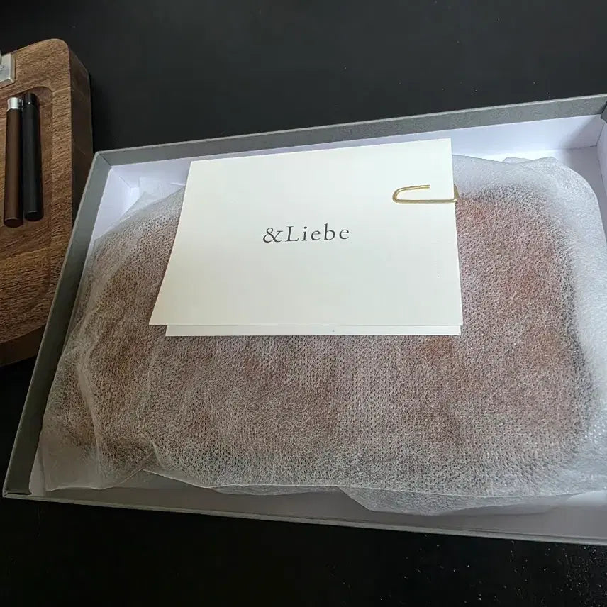 [SOLD OUT] &amp; Liebe  천연가죽 파우치(일본)