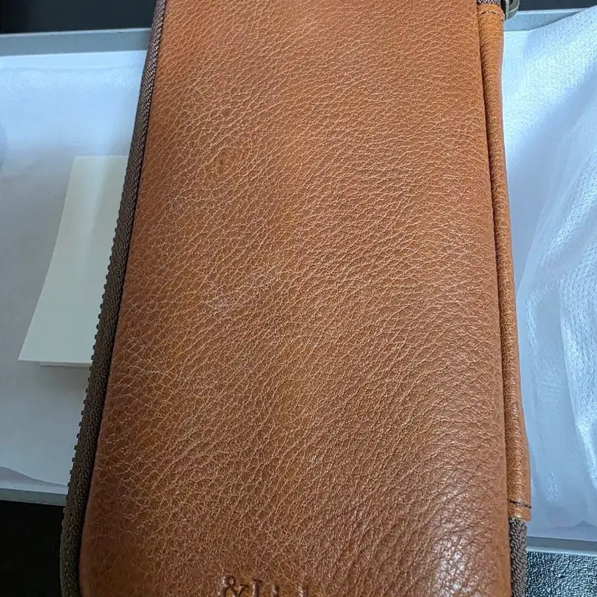 [SOLD OUT] &amp; Liebe  천연가죽 파우치(일본)