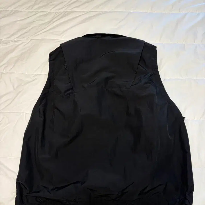 [BUNJANG] BEAKER Black Nylon Vest / BEAKER 블랙 나일론 베스트