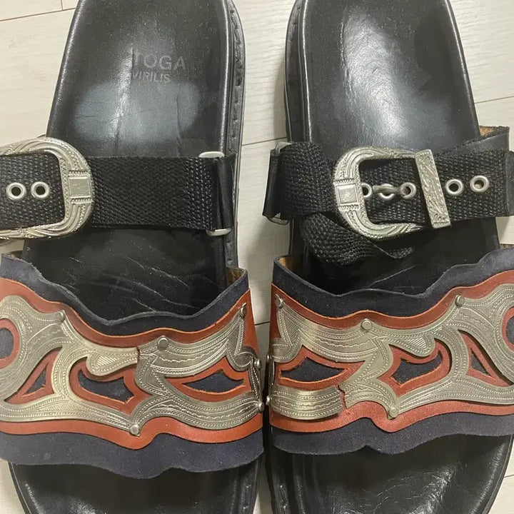 [BUNJANG] TOGA VIRILIS Western Buckle Sandals / TOGA VIRILIS 웨스턴 버클 샌들