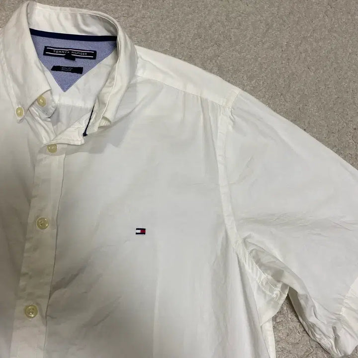 [SOLD OUT] 타미힐피거 반팔 셔츠 m