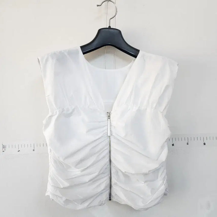 [SOLD OUT] 잇미샤 화이트 셔링 민소매 블라우스