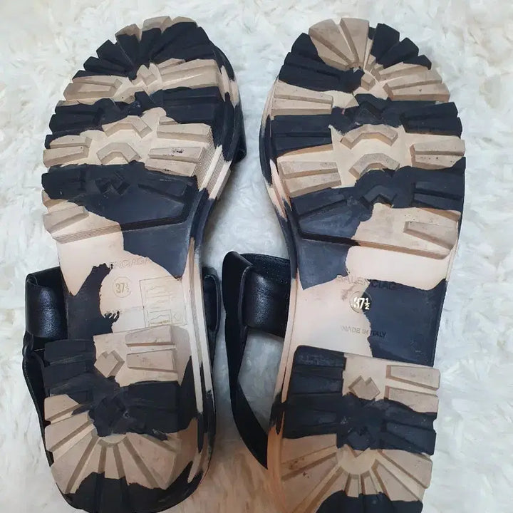 [BUNJANG] Balenciaga Black Strap Sandals / 발렌시아가 블랙 스트랩 샌들 3235m