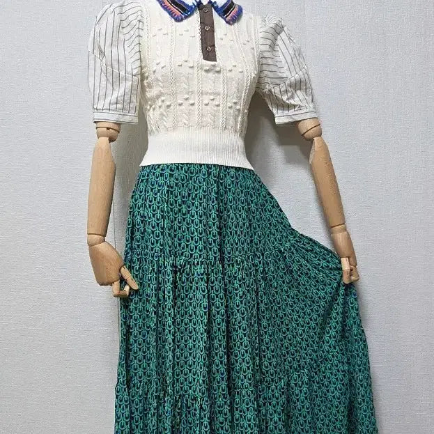 [BUNJANG] Unique Knit Shirt &amp; Pattern Long Skirt Set / 니트셔츠 &amp; 패턴 롱 스커트 셋업