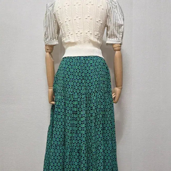 [BUNJANG] Unique Knit Shirt &amp; Pattern Long Skirt Set / 니트셔츠 &amp; 패턴 롱 스커트 셋업